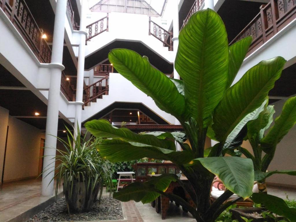 Hotel Ramada By Wyndham Phuket Southsea Karon Zewnętrze zdjęcie