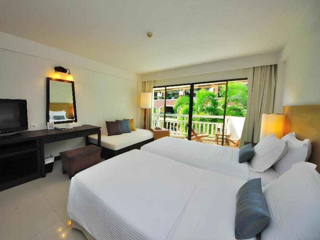 Hotel Ramada By Wyndham Phuket Southsea Karon Zewnętrze zdjęcie
